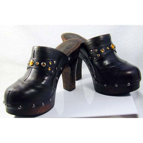 skechers black clogs